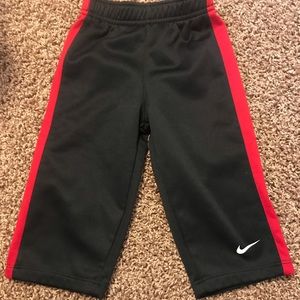 Nike Therma-Fit fleece pants